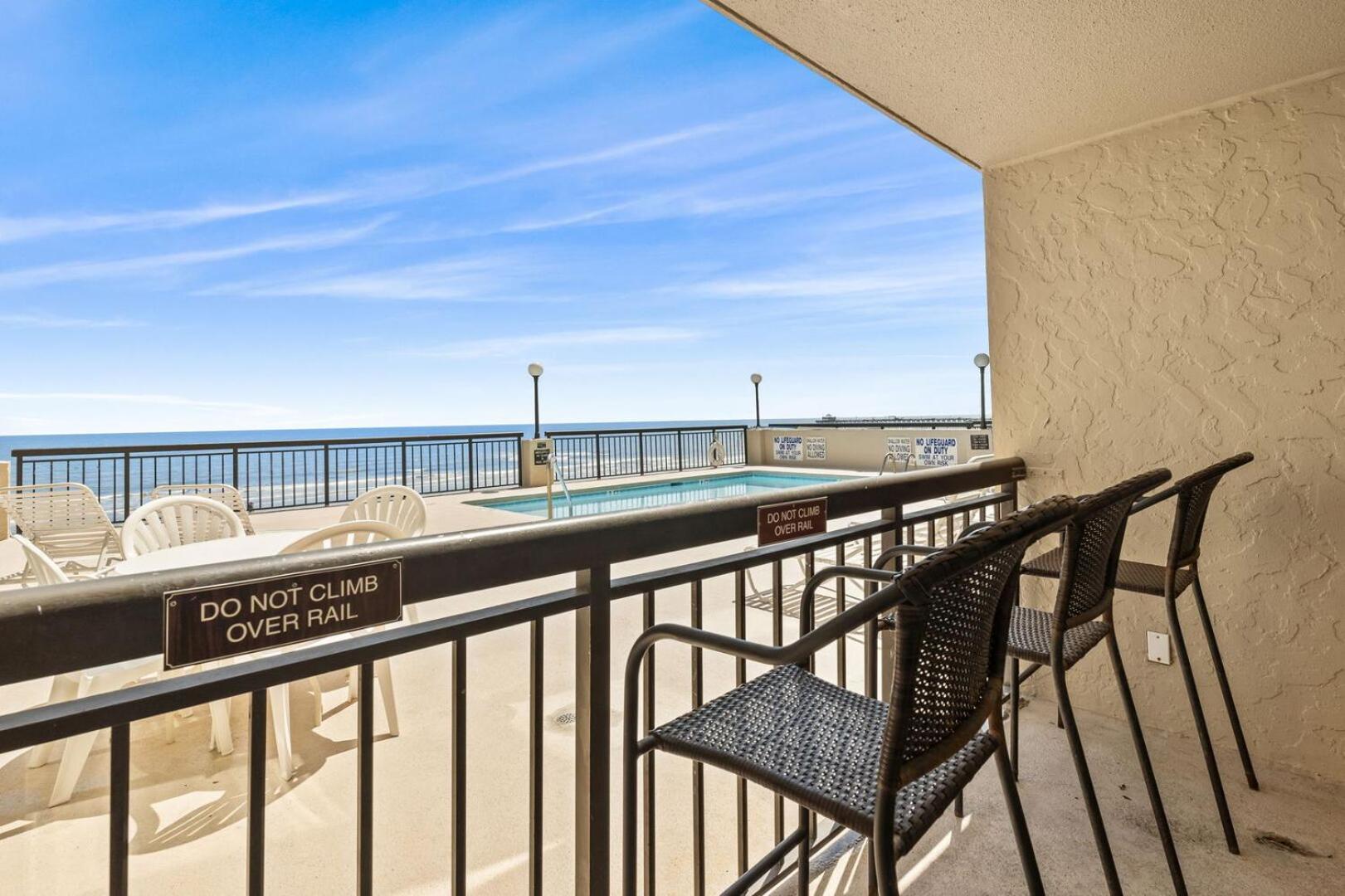 Beautiful 2 Bedroom Apartment In Cherry Grove With Stunning Views Buena Vista 402 เมอร์เทิลบีช ภายนอก รูปภาพ